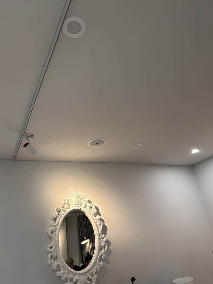 Dự án loa âm trần Spa Lash By Han