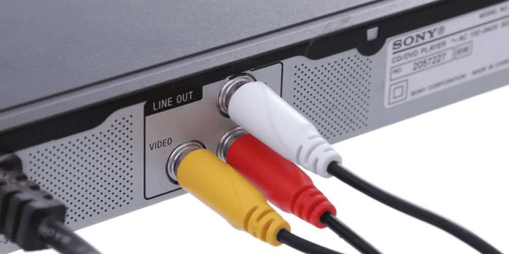 Điểm mạnh lớn nhất của dây RCA là sự đơn giản, chỉ cần nhìn vào mắc sắc là có thể cắm đúng Điểm mạnh lớn nhất của dây RCA là sự đơn giản, chỉ cần nhìn vào mắc sắc là có thể cắm đúng