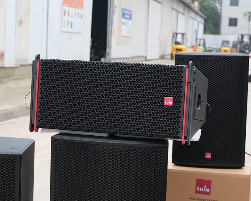 Tổng hợp các mẫu loa hội trường bán chạy hiện nay Tổng hợp các mẫu loa hội trường bán chạy hiện nay